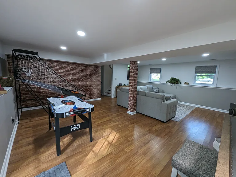 116 Abbott Ln — Photo 29