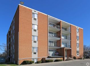 5458 Beechmont Ave #212, Cincinnati, OH 45230