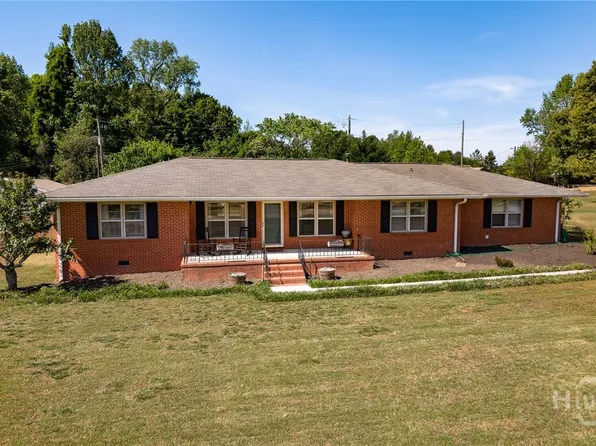 338 Virginia Lane, Hull, GA 30646