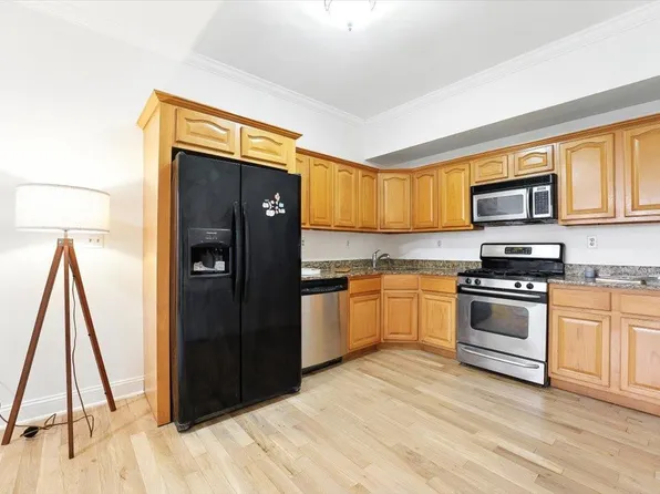 85 Broadway image 1 of 22