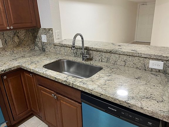 3rd image of 15155 Michelangelo Blvd APT 105
