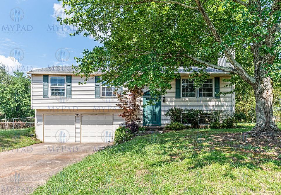 1st image of 2587 Morgan Lake Dr NE