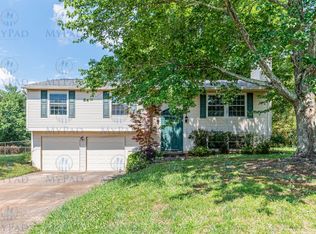 2587 Morgan Lake Dr NE, Marietta, GA 30066