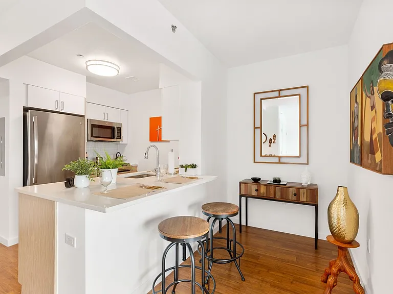 1328 Fulton St #604 — Photo 3