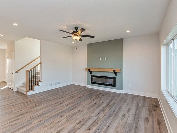 3rd image of 3112 NW 27th Cir