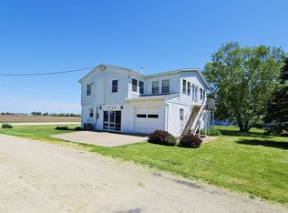 5789 Garden Plain Rd, Fulton, IL 61252