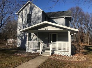 216 Montgomery St, Troy, IL