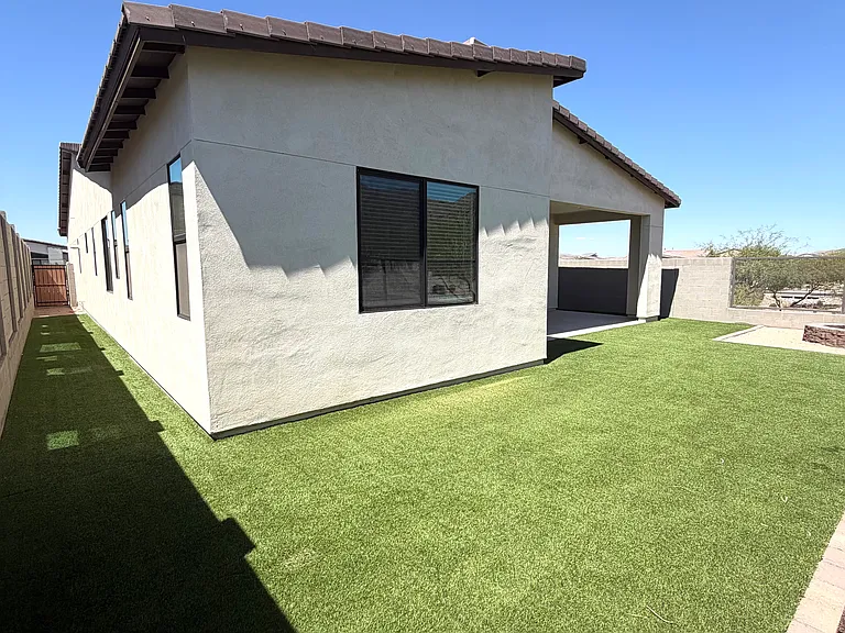 835 E Hopi Trl — Photo 27