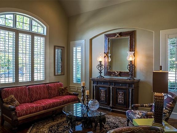 5th image of 2109 Miracle Pointe Dr