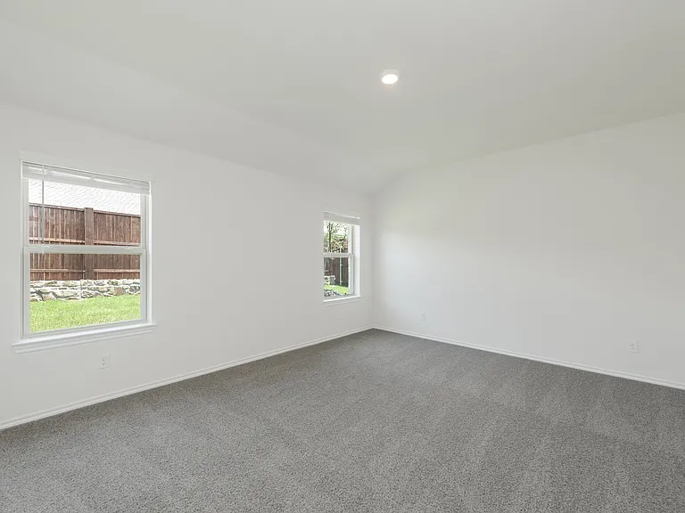 3917 Amethyst Dr — Photo 17