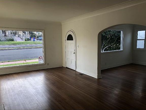 5th image of 2614 San Marcos Ave