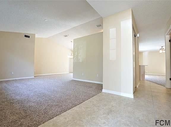 3rd image of 8 Prince Michael Ln