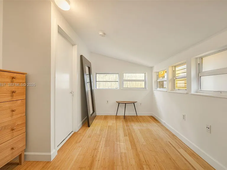 3041 Calusa St — Photo 11