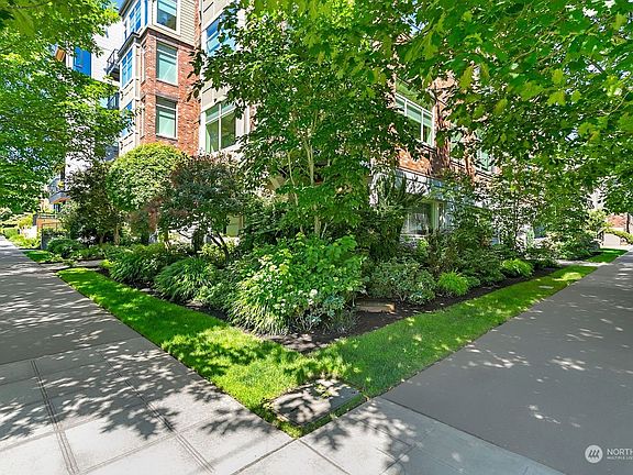 2nd image of 200 W Comstock Street #102
