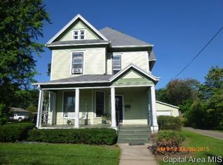 1121 S Diamond St, Jacksonville, IL 62650