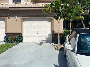 7431 SW 163rd Ct, Miami, FL 33193