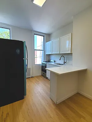 Rented by Compass | media 4