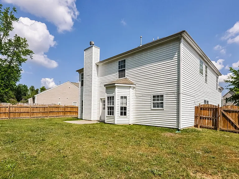 804 Red Oak Tree Dr — Photo 18