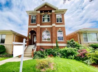 3523 N Neenah Ave, Chicago, IL 60634