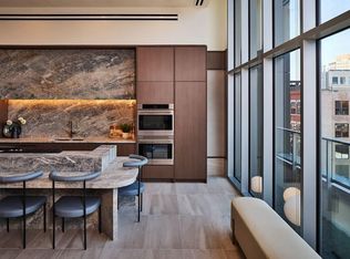 3471 N Broadway St #706, Chicago, IL 60657