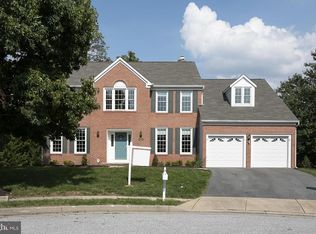 7 Trotting Horse Ct, Baltimore, MD 21228