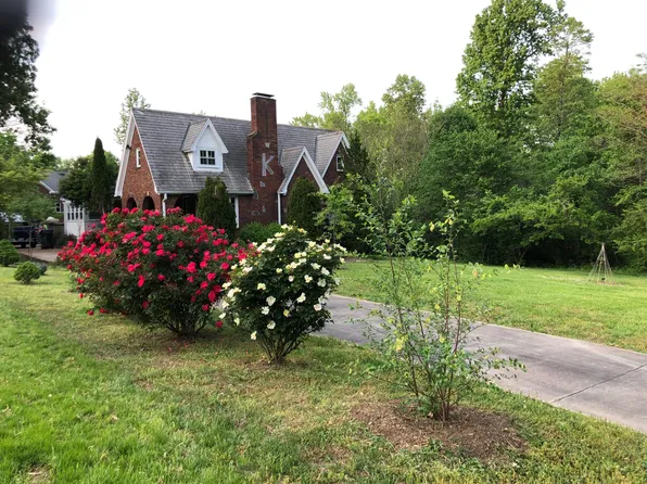 2229 Sunnybrook Dr, Burlington, NC 27215