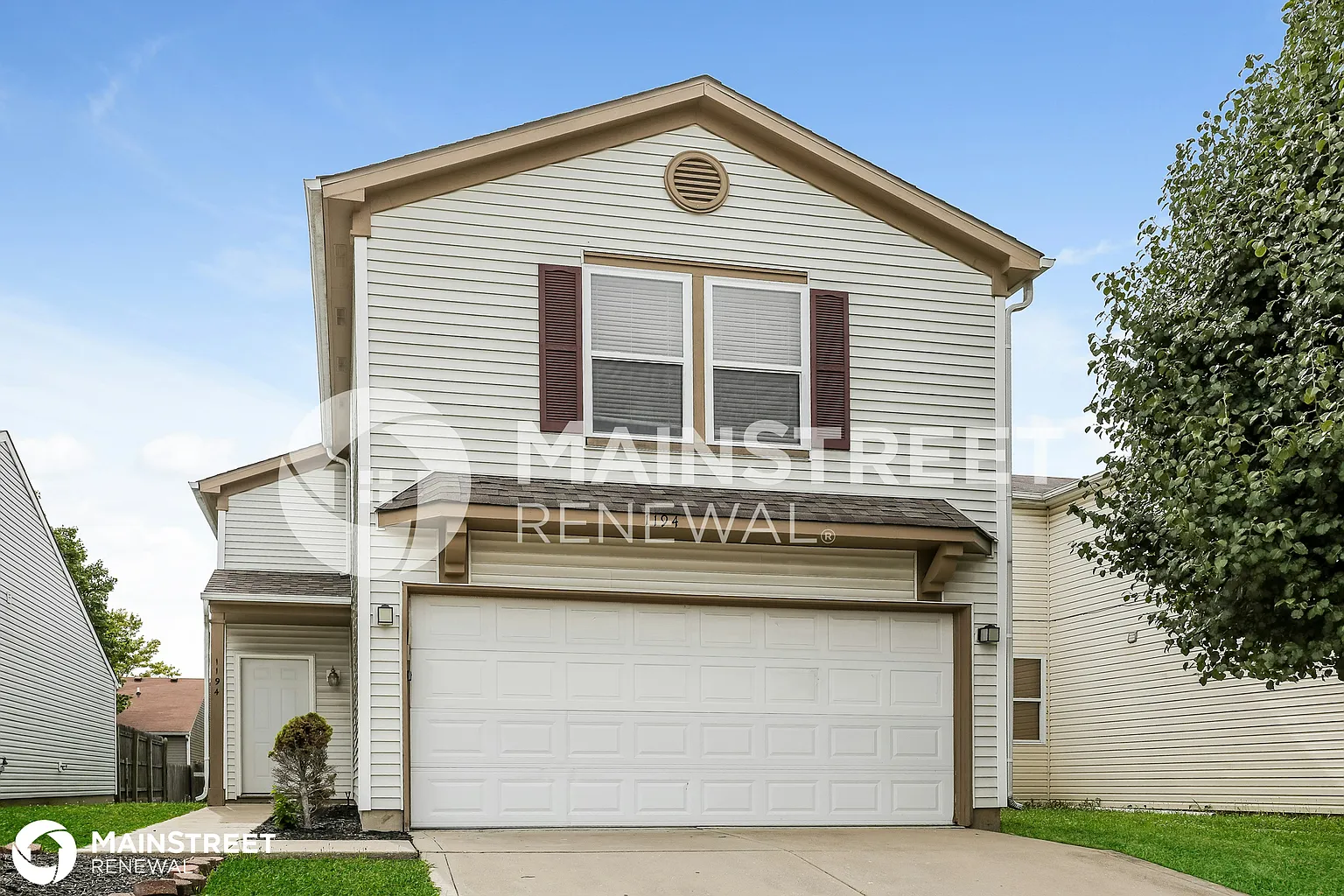 1194 Freemont Ln photo 1