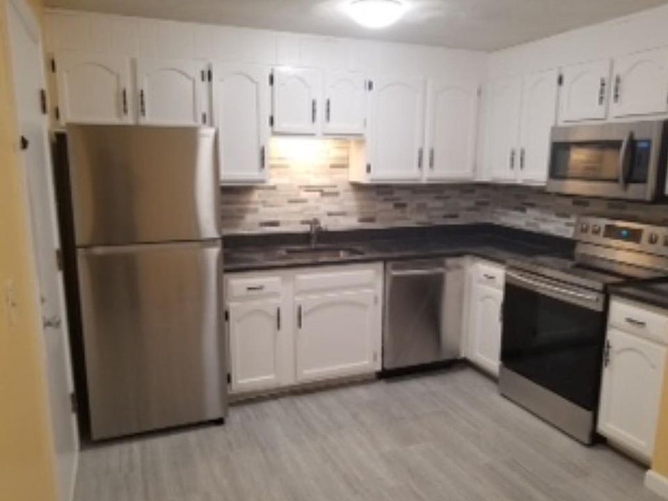 2nd image of 773 Massachusetts Ave APT A2