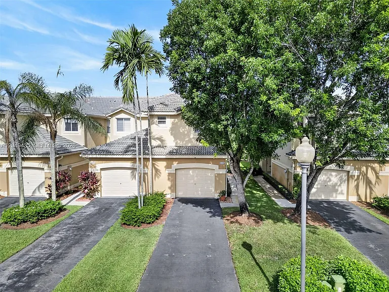 2475 W Cordoba Bnd — Photo 83