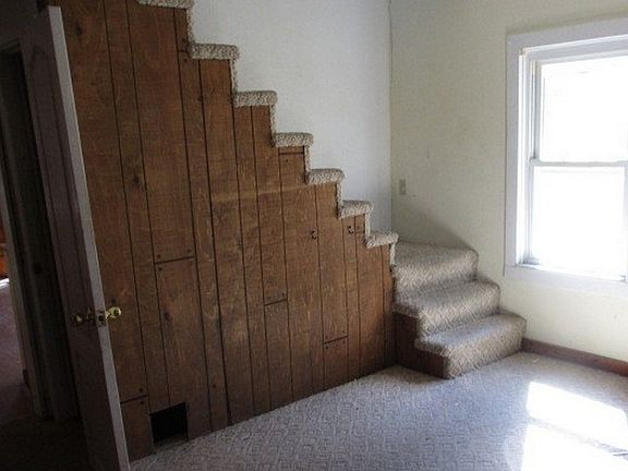4th image of 189 Academy Ln
