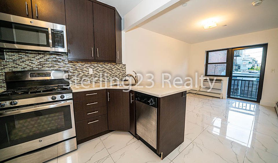 1st image of 8103 57th Ave APT 2B
