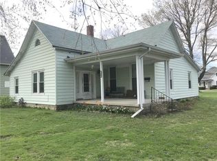 330 E 6th St, Rushville, IN