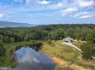 385 S McDaniel Ln, Shenandoah, VA 22849