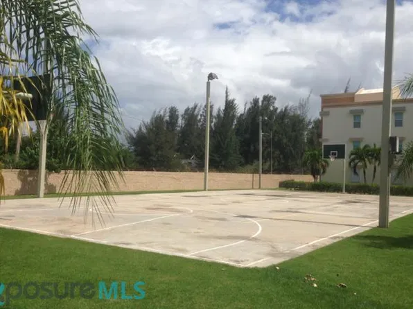 Ii Calle, Loiza, PR 00772