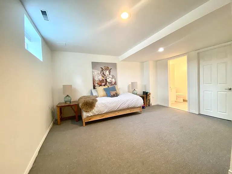 7 Bertrand St — Photo 8