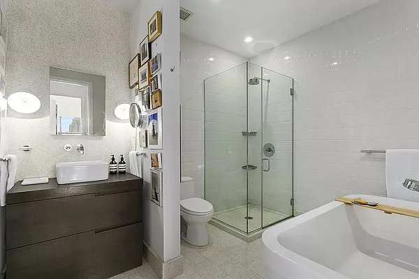 Rented by Compass | media 6