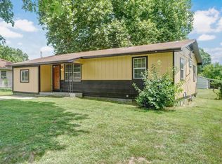 1908 N Oak Grove Ave, Springfield, MO 65803