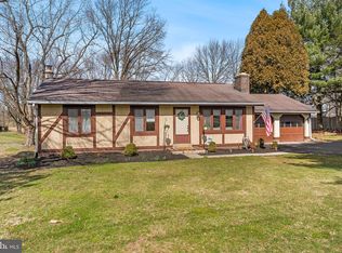 2741 Leidy Rd, Gilbertsville, PA 19525