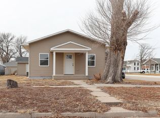 1115 C St, Cozad, NE 69130