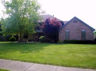 407 Redwood Blvd, Beavercreek, OH 45440