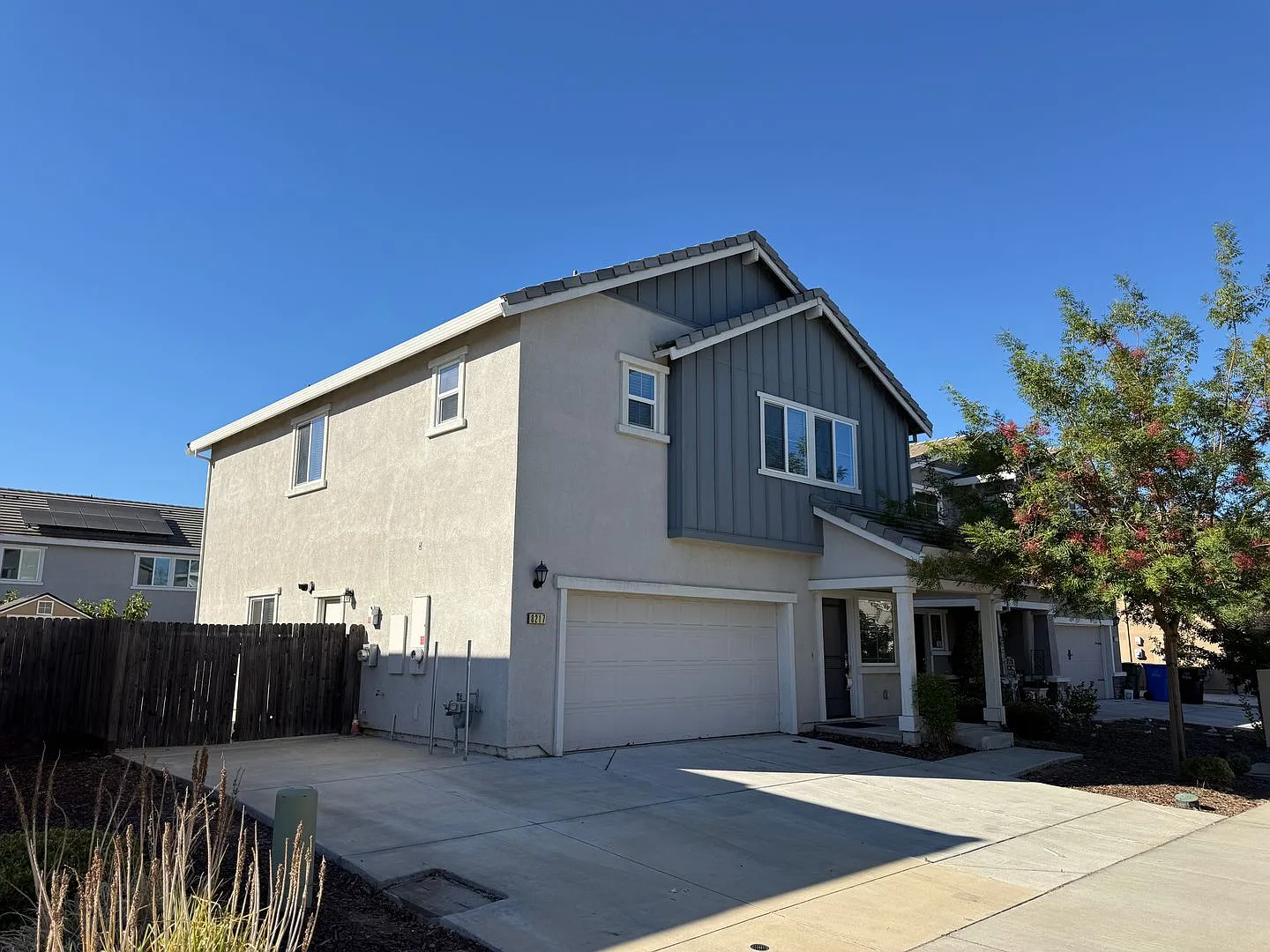 4 Bed| 3 Bath | 1811 SF | RV Access | Two Story | Tenant pays $175 monthly for WS&G — Photo 2