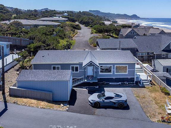 3rd image of 4875 N Highway 101 Space 20