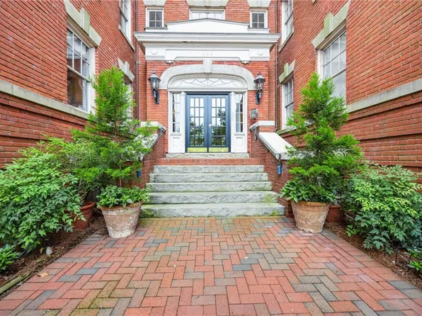 429 W York St APT 4D, Norfolk, VA 23510