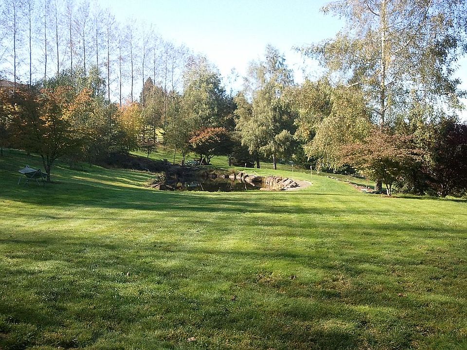 1st image of 19206 NE 205th Ct