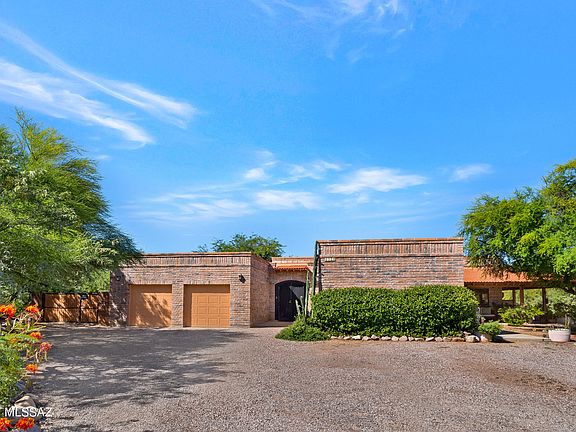 2nd image of 8920 S Placita Pastura