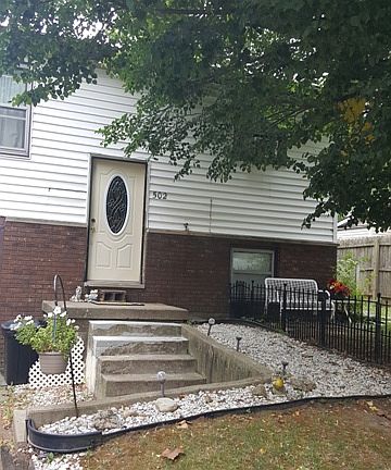 2nd image of 501 Chateau Dr