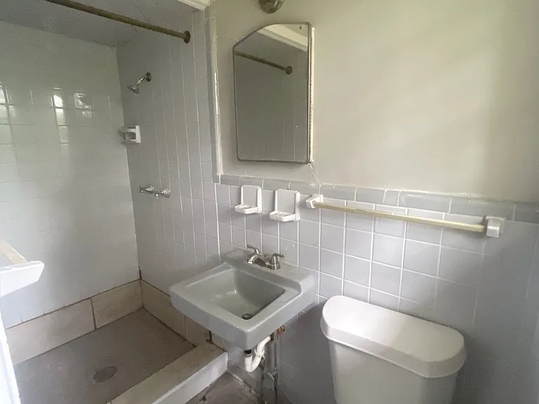 2718 E Benwood Dr — Photo 24