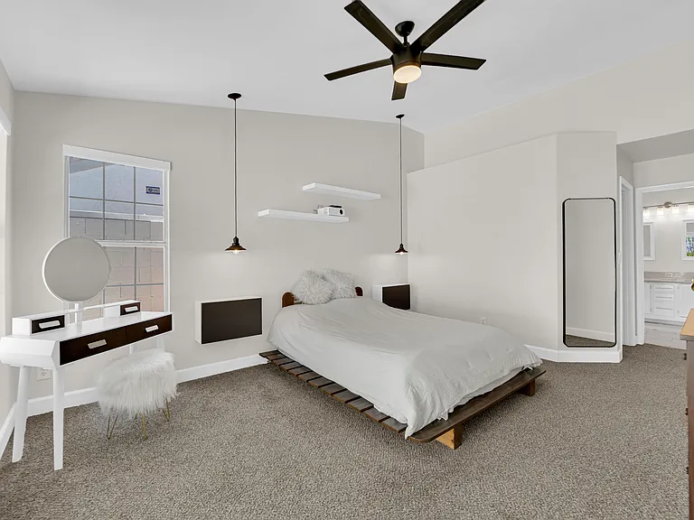 2505 Sea Venture Dr — Photo 17