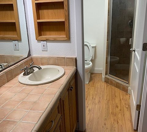 3rd image of 1059 E Quail Vista Ln APT J