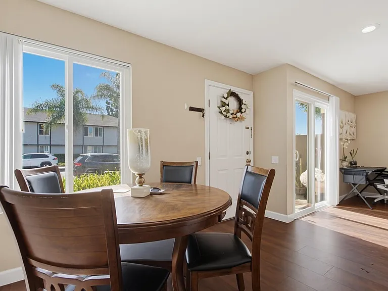 3454 Castle Glen Dr #102 — Photo 7